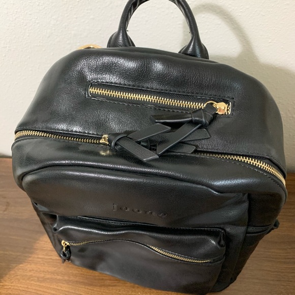 Joone (now Māden) All Day Backpack - Picture 5 of 7